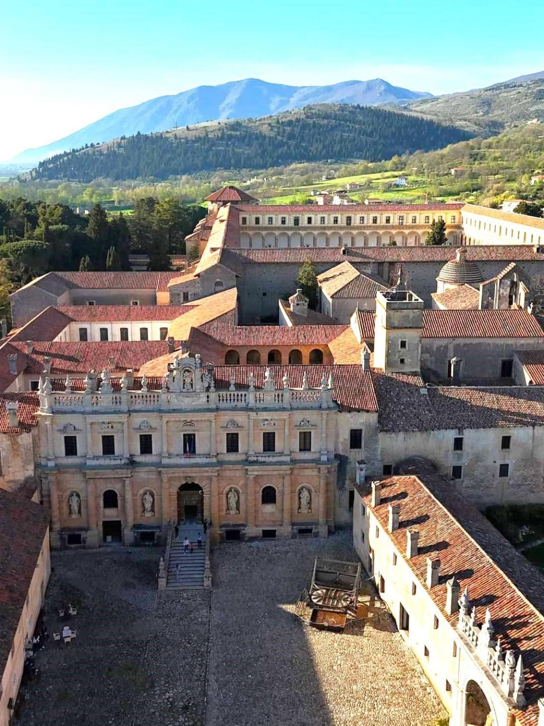 Casa Semeria Certosa Di 파둘라 외부 사진